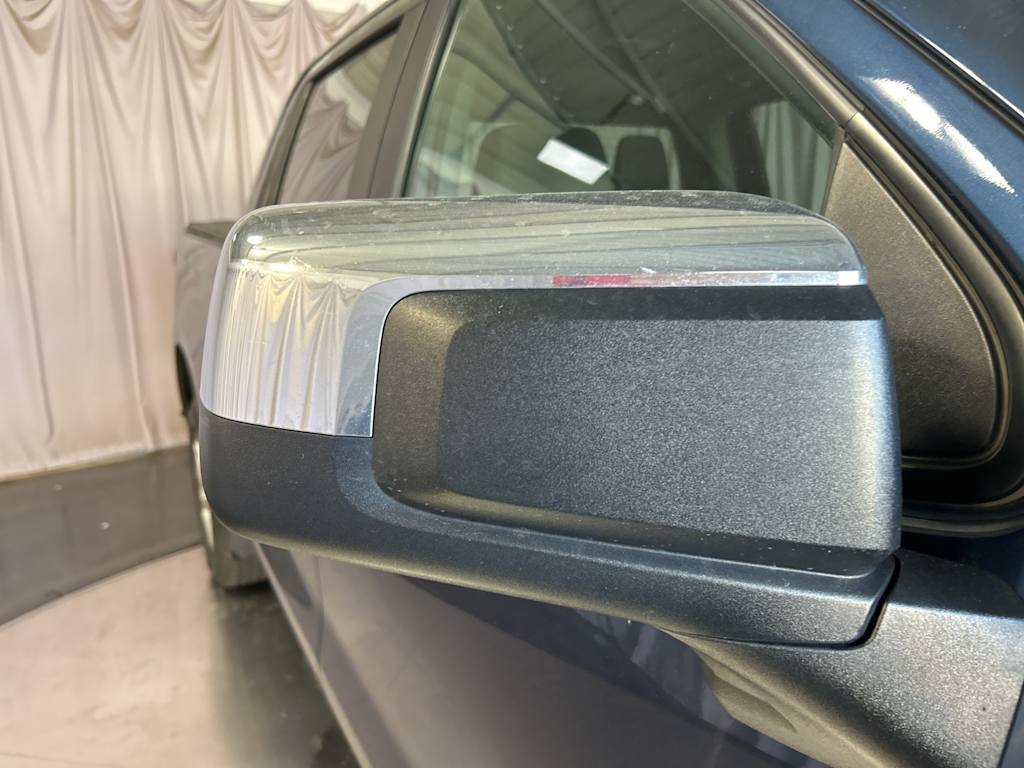 Thumbnail: 2021 Chevrolet Silverado 1500 - 15