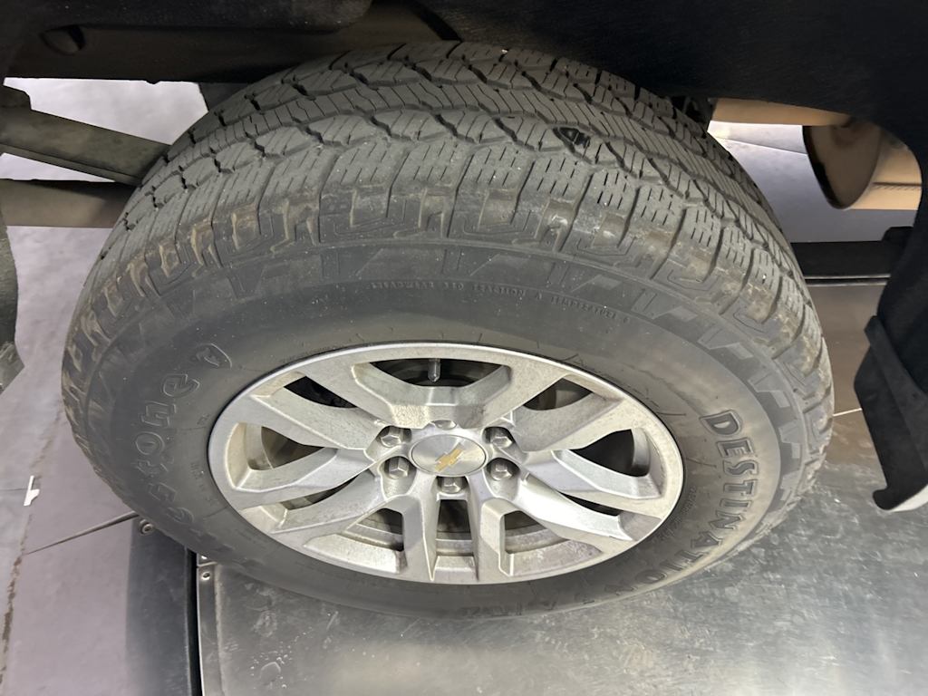 Thumbnail: 2021 Chevrolet Silverado 1500 - 16