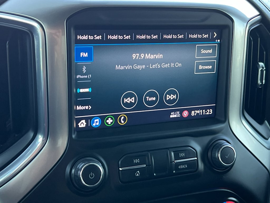 Thumbnail: 2022 Chevrolet Silverado 1500 - 14