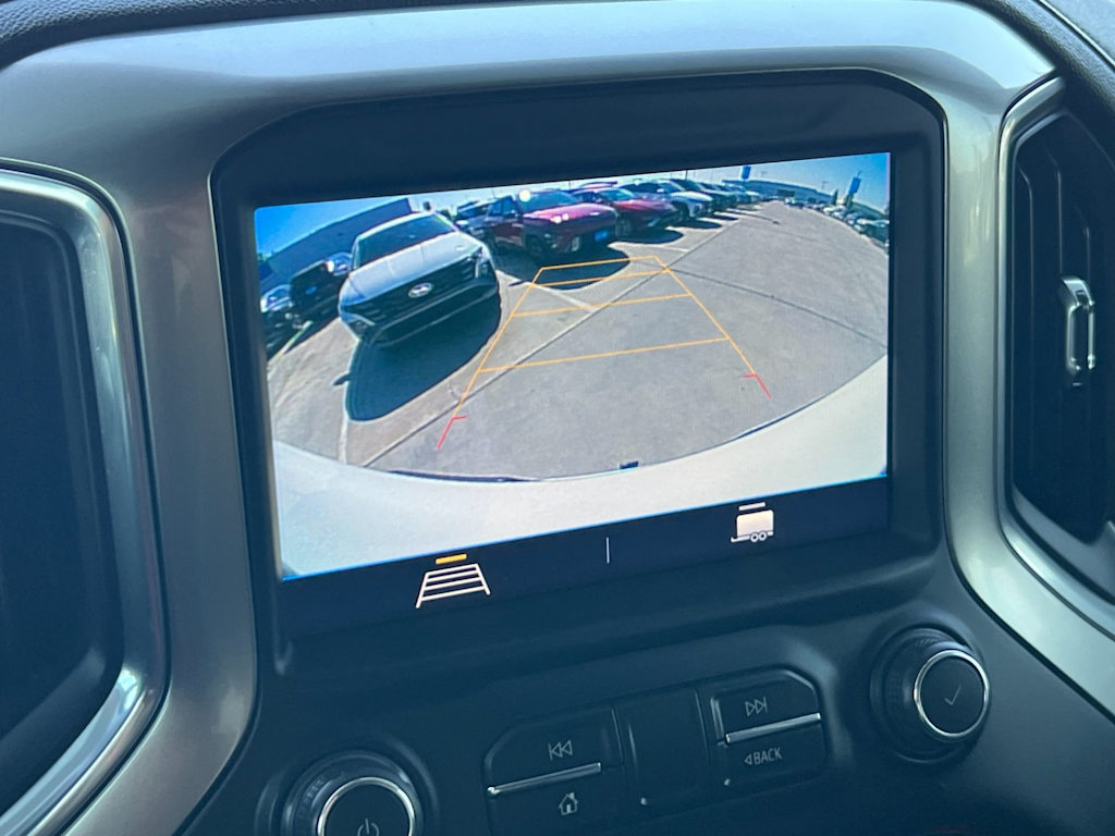 Thumbnail: 2022 Chevrolet Silverado 1500 - 23