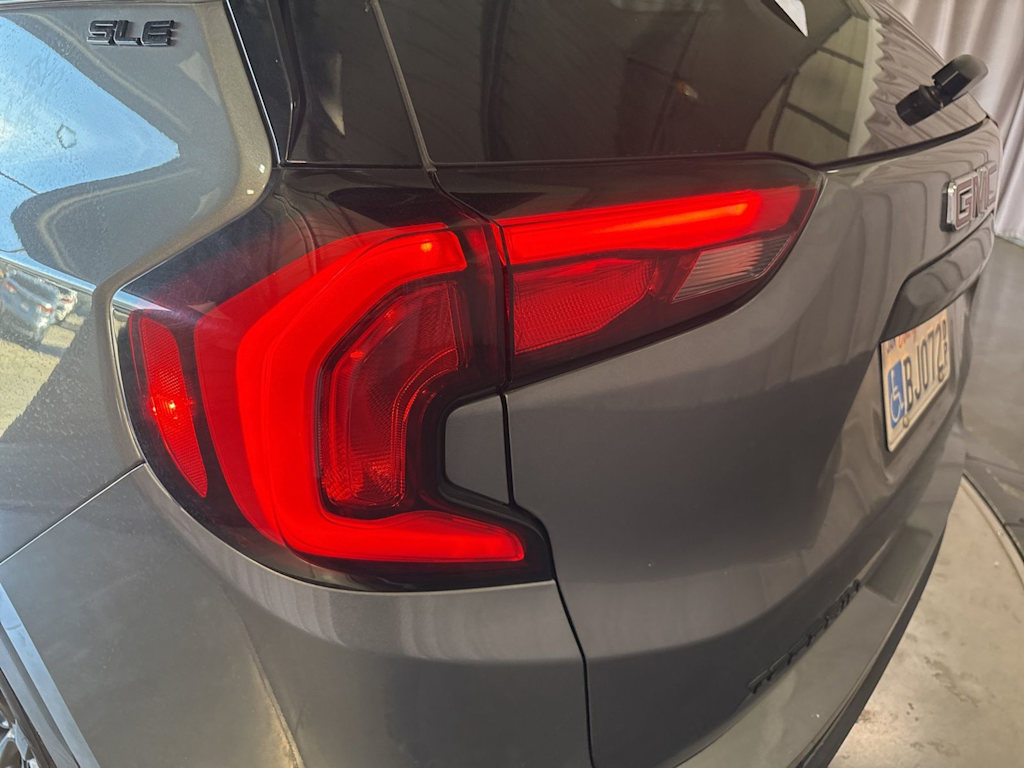 Thumbnail: 2020 GMC Terrain - 19