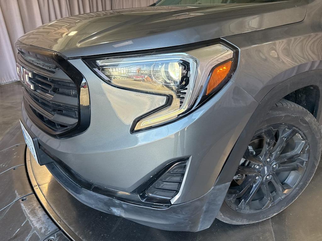 Thumbnail: 2020 GMC Terrain - 18