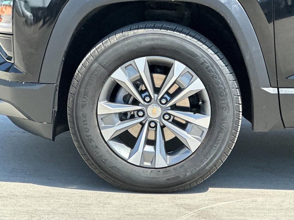 Thumbnail: 2026 Chevrolet Equinox - 8