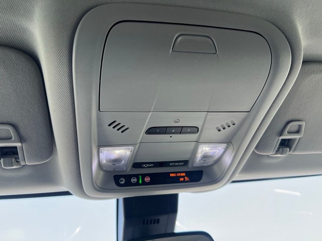 Thumbnail: 2021 Chevrolet Equinox - 27