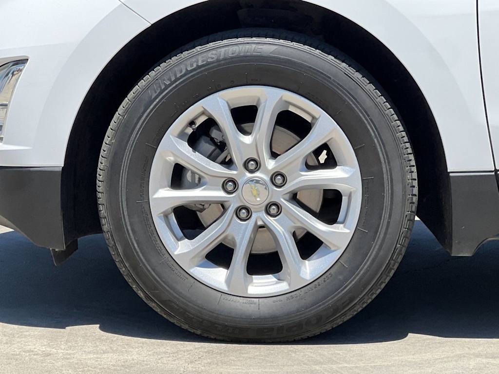 Thumbnail: 2021 Chevrolet Equinox - 8