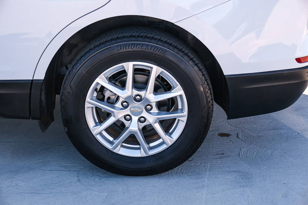 Thumbnail: 2024 Chevrolet Equinox - 5
