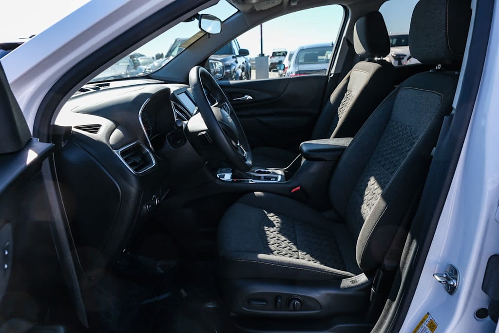 Thumbnail: 2024 Chevrolet Equinox - 7