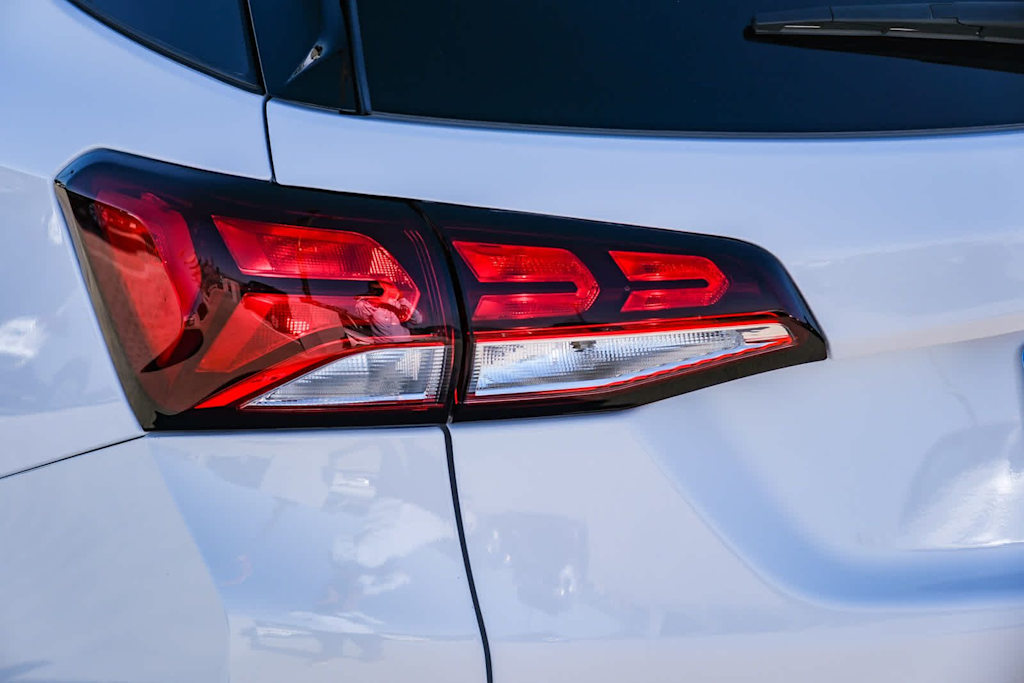 Thumbnail: 2024 Chevrolet Equinox - 14