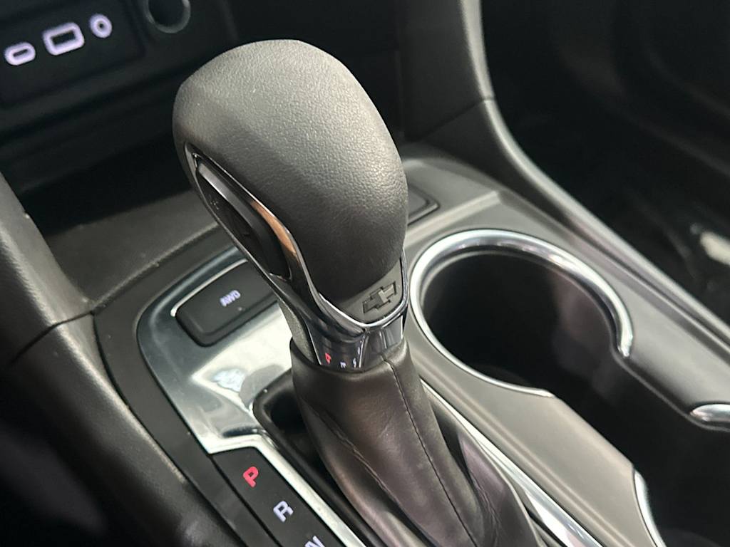 Thumbnail: 2024 Chevrolet Equinox - 15