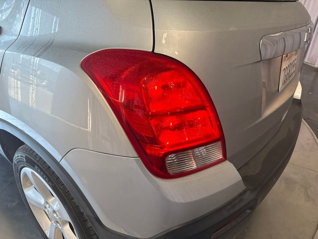 Thumbnail: 2015 Chevrolet Trax - 13