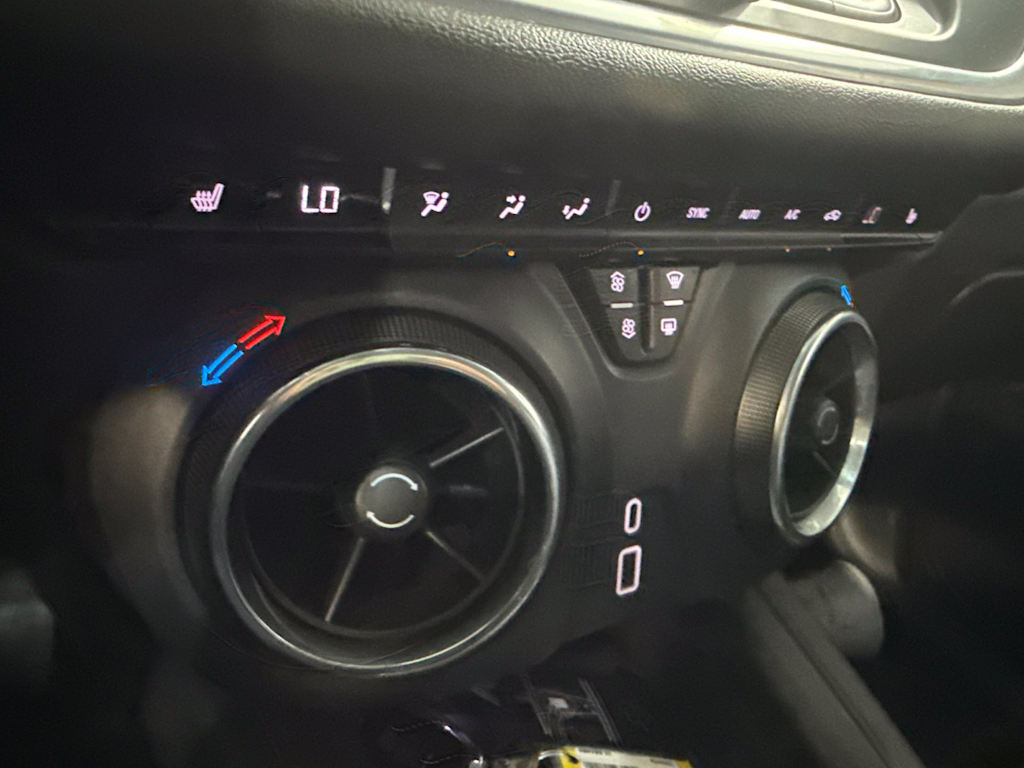 Thumbnail: 2020 Chevrolet Blazer - 30