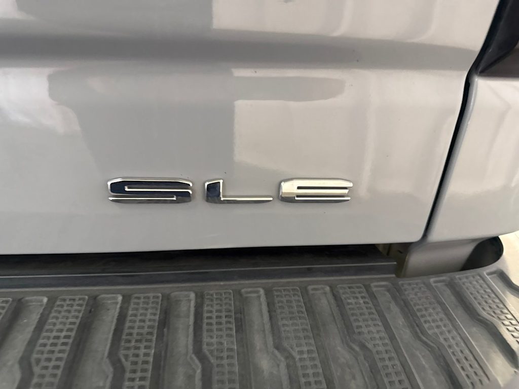 2024 GMC Sierra 1500 SLE - Photo 21