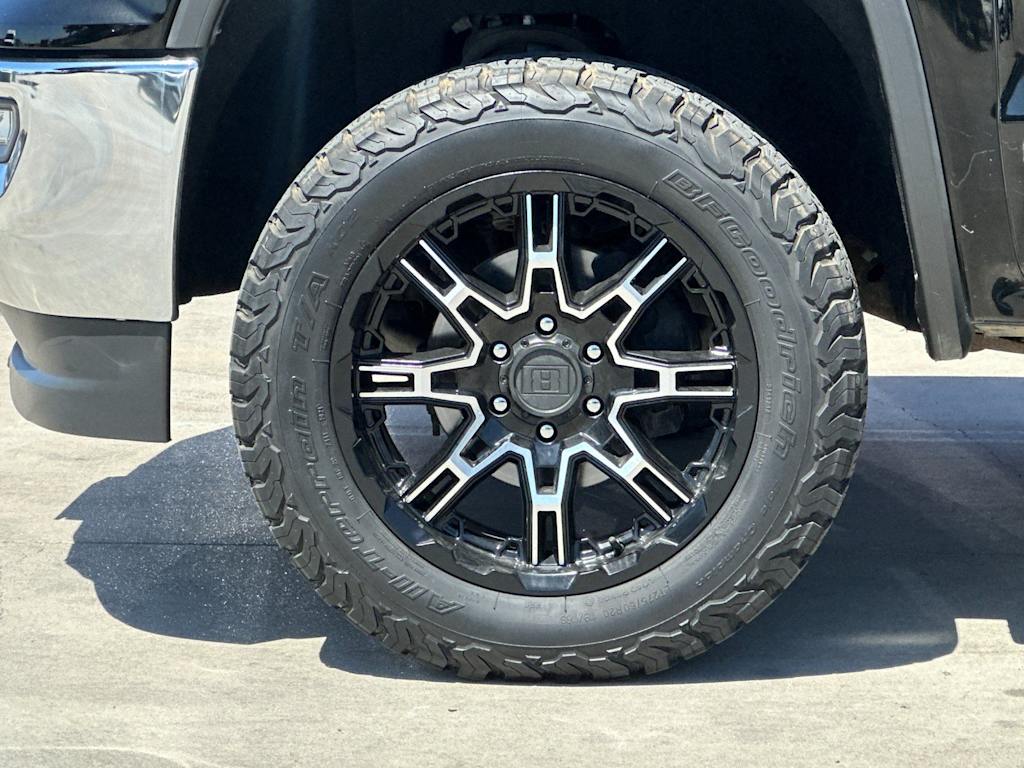 Thumbnail: 2017 GMC Sierra 1500 - 8
