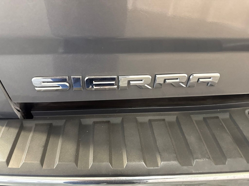 Thumbnail: 2017 GMC Sierra 1500 - 19