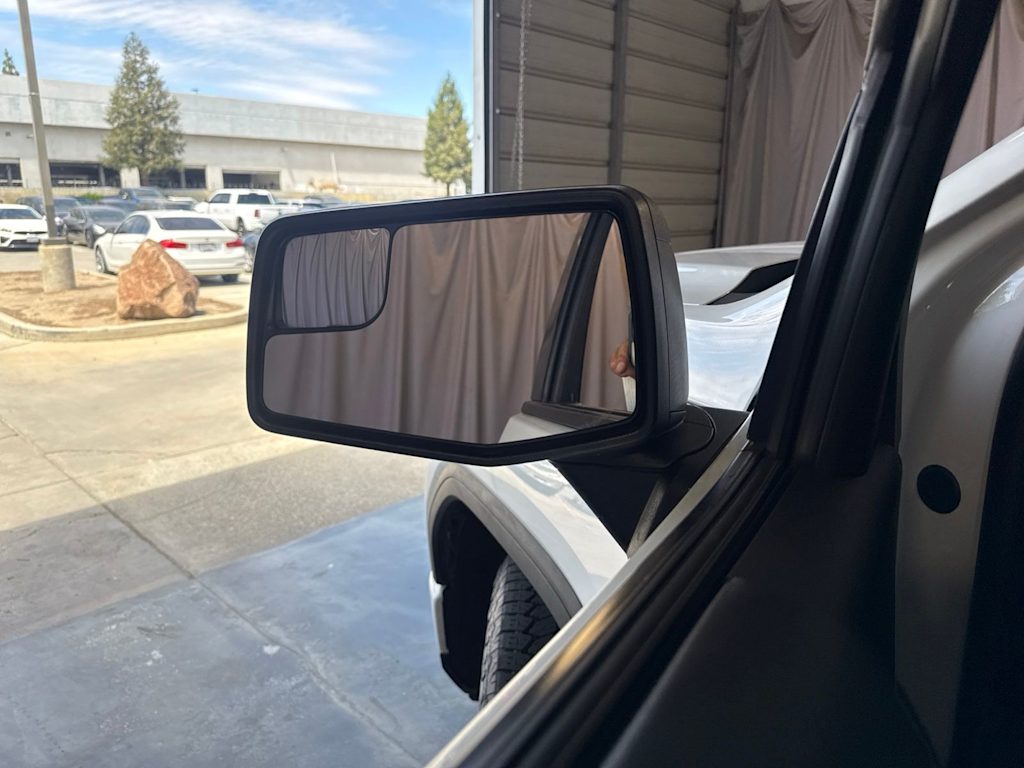 Thumbnail: 2024 GMC Sierra 1500 - 25
