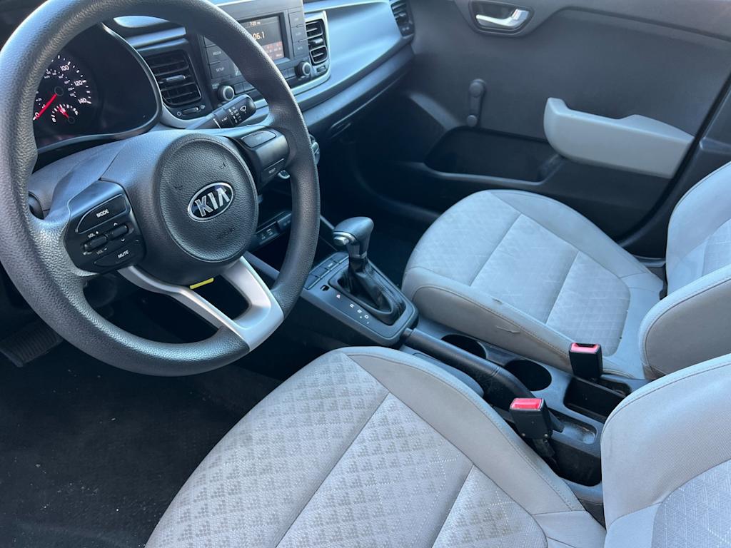 2018 Kia Rio S 9