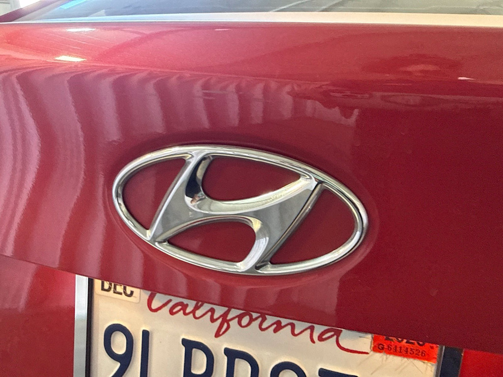 Thumbnail: 2021 Hyundai Accent - 20