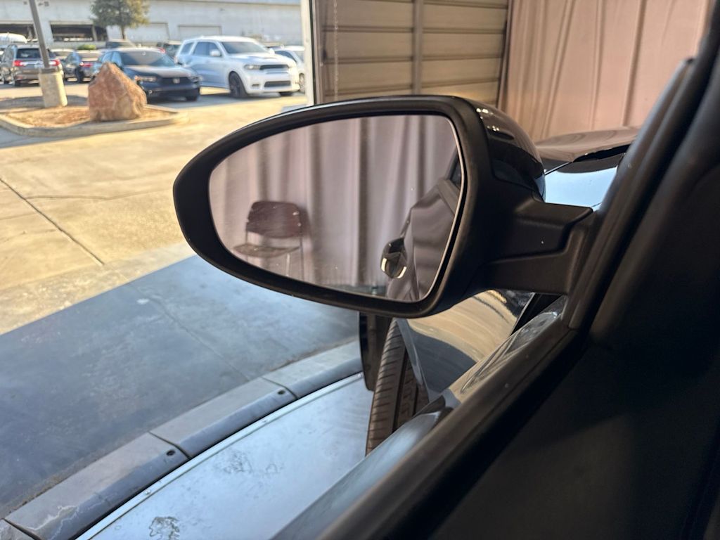 Thumbnail: 2021 Kia Forte - 22