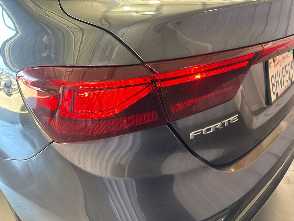 Thumbnail: 2019 Kia Forte - 20