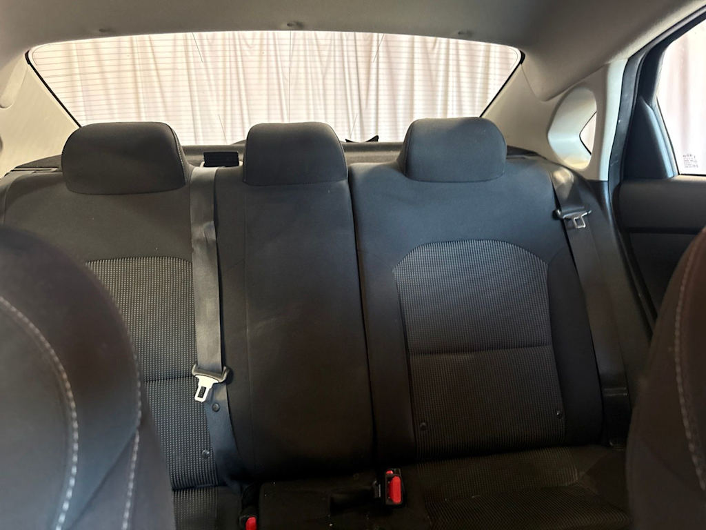 Thumbnail: 2019 Kia Forte - 24