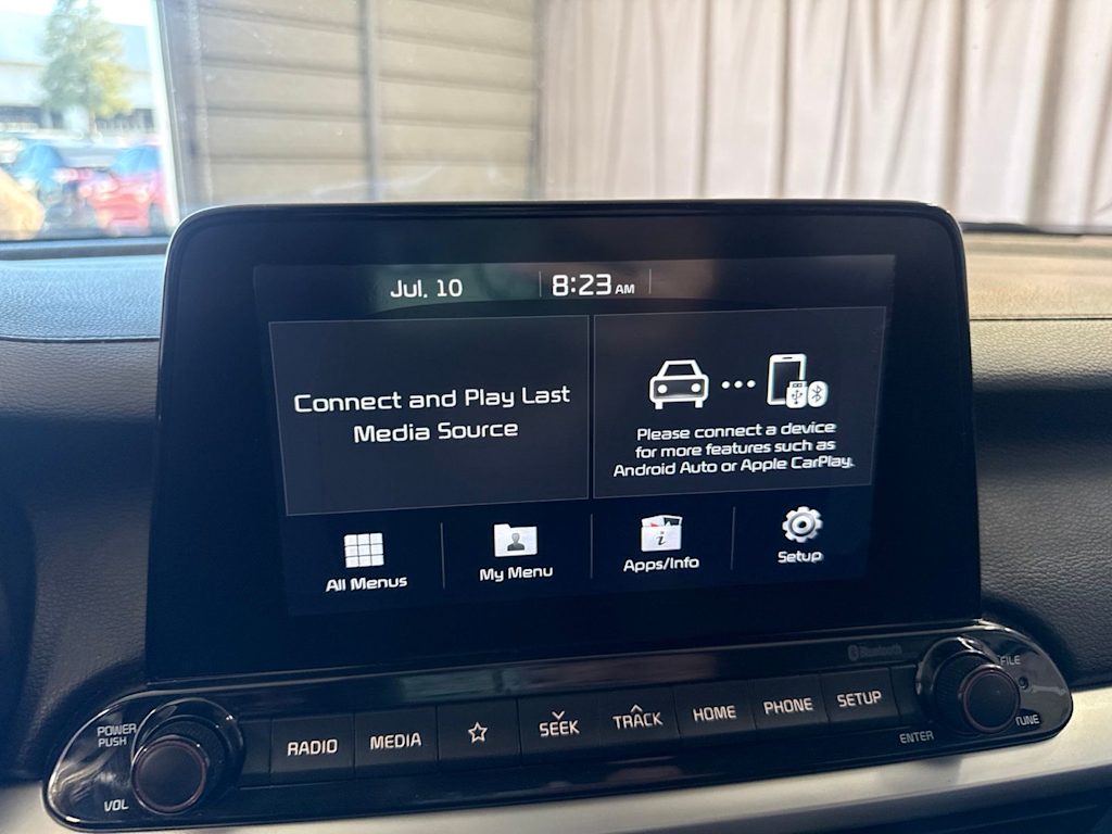 Thumbnail: 2019 Kia Forte - 27