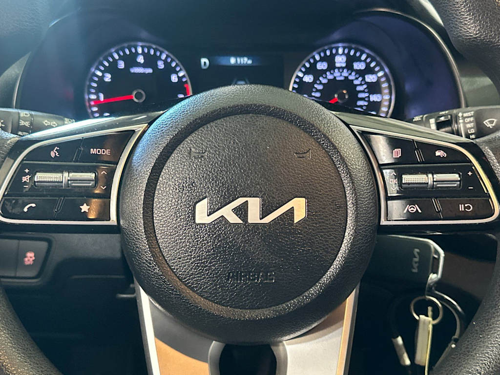 2022 Kia FORTE LXS - Photo 26
