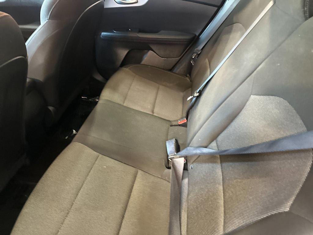 2022 Kia FORTE LXS - Photo 12