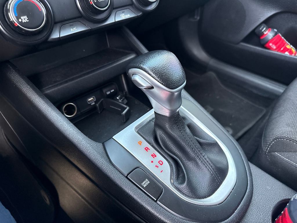 Thumbnail: 2023 Kia Forte - 12