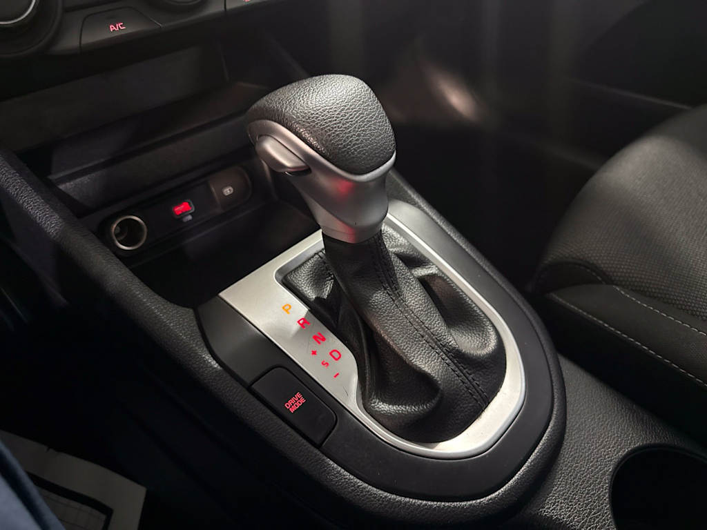 Thumbnail: 2024 Kia Forte - 11