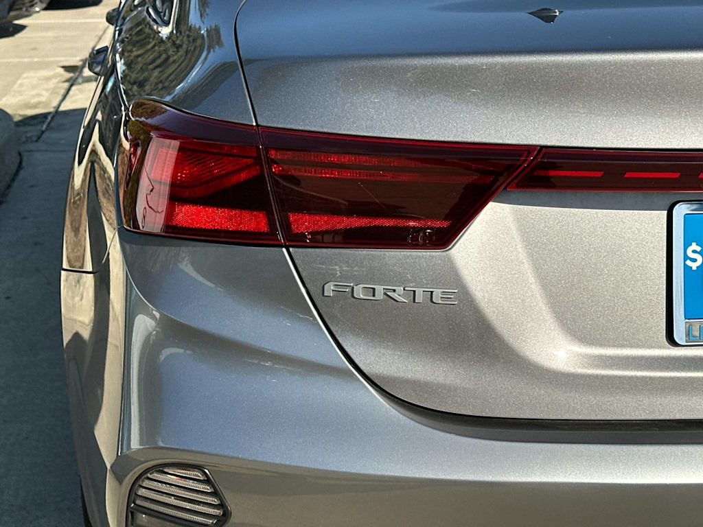 Thumbnail: 2024 Kia Forte - 26