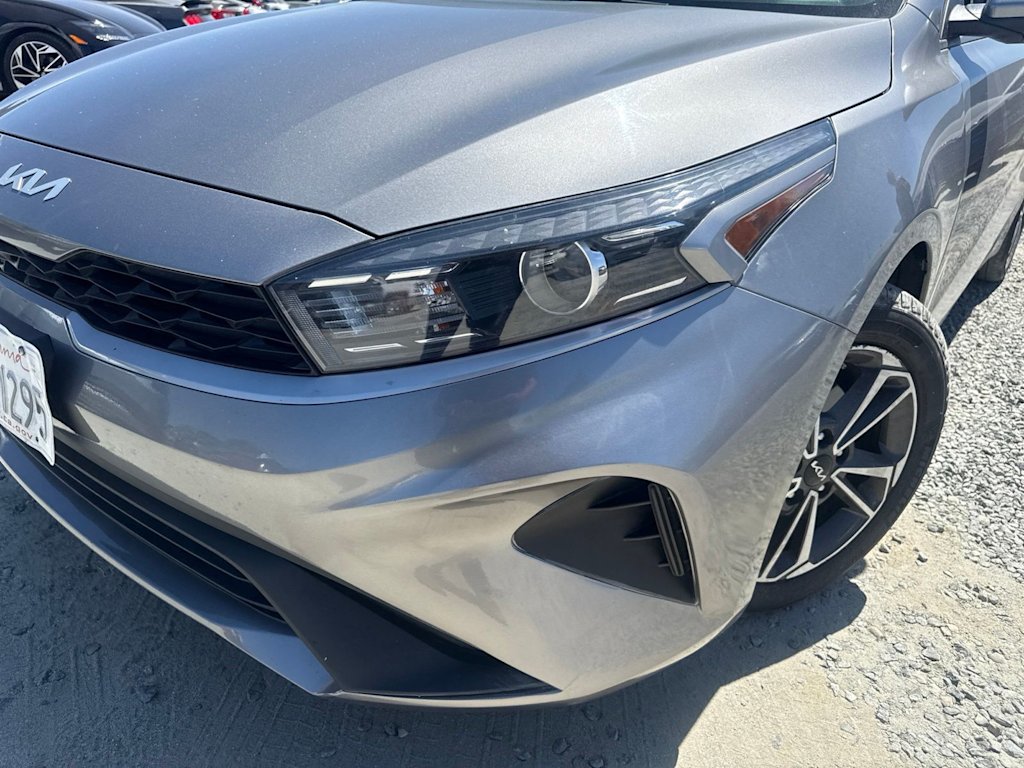 Thumbnail: 2024 Kia Forte - 19