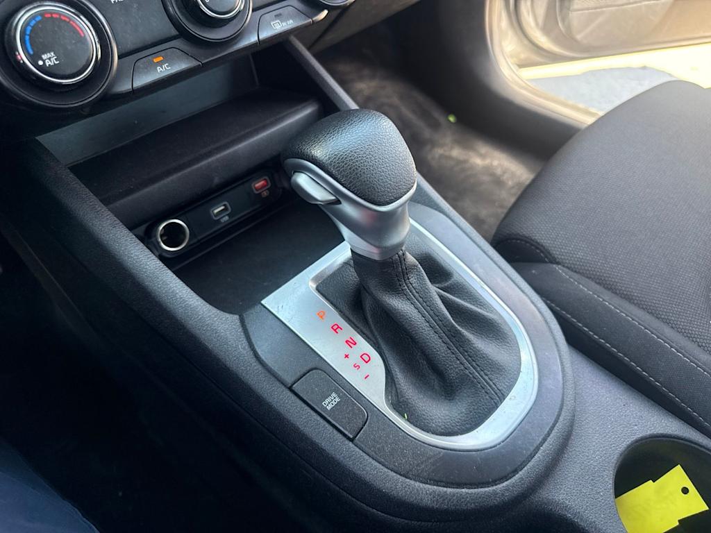 Thumbnail: 2024 Kia Forte - 12