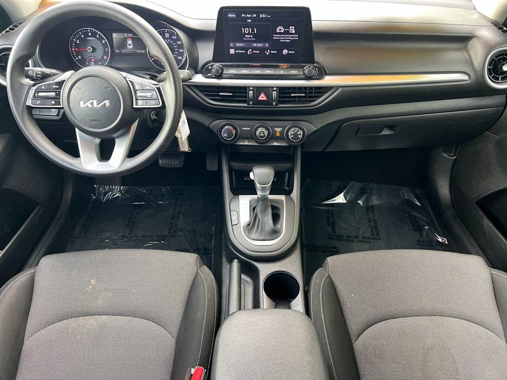 Thumbnail: 2023 Kia Forte - 2