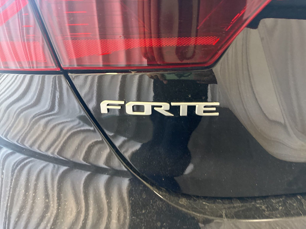 Thumbnail: 2024 Kia Forte - 19