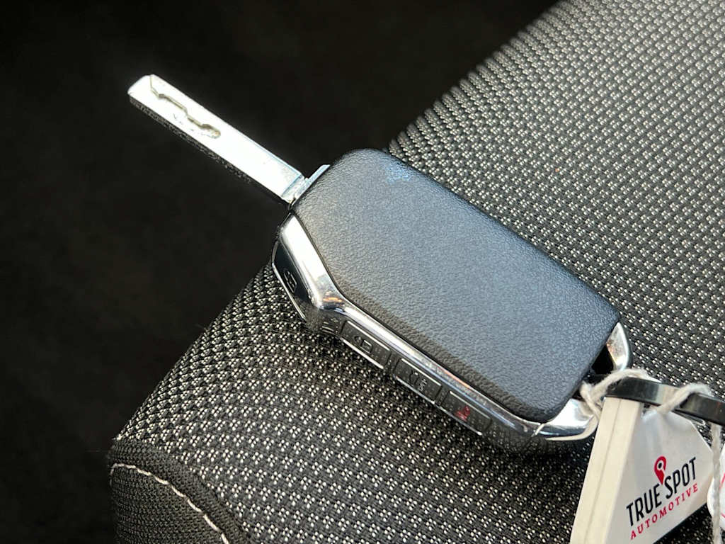 Thumbnail: 2024 Kia Forte - 17