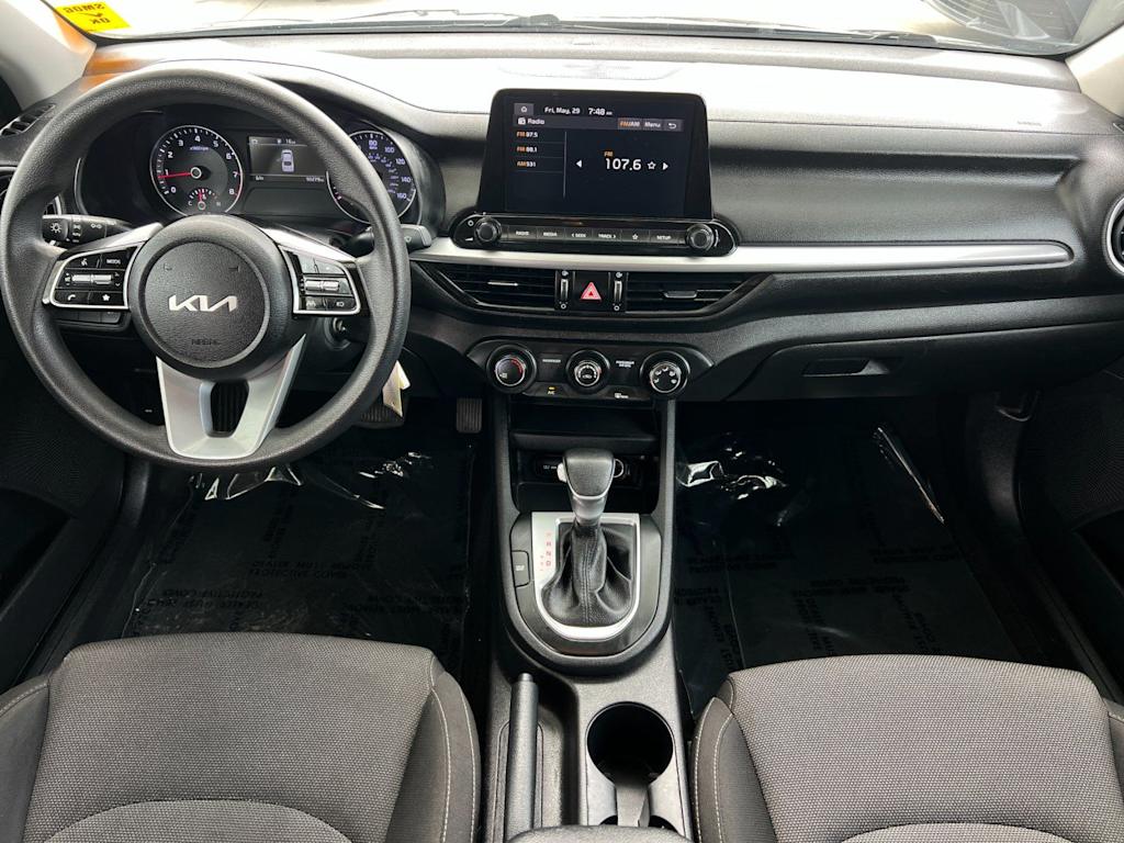 Thumbnail: 2022 Kia Forte - 2