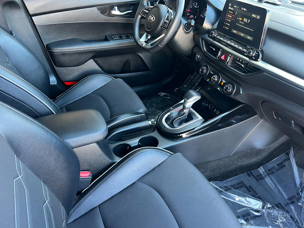 Thumbnail: 2021 Kia Forte - 10