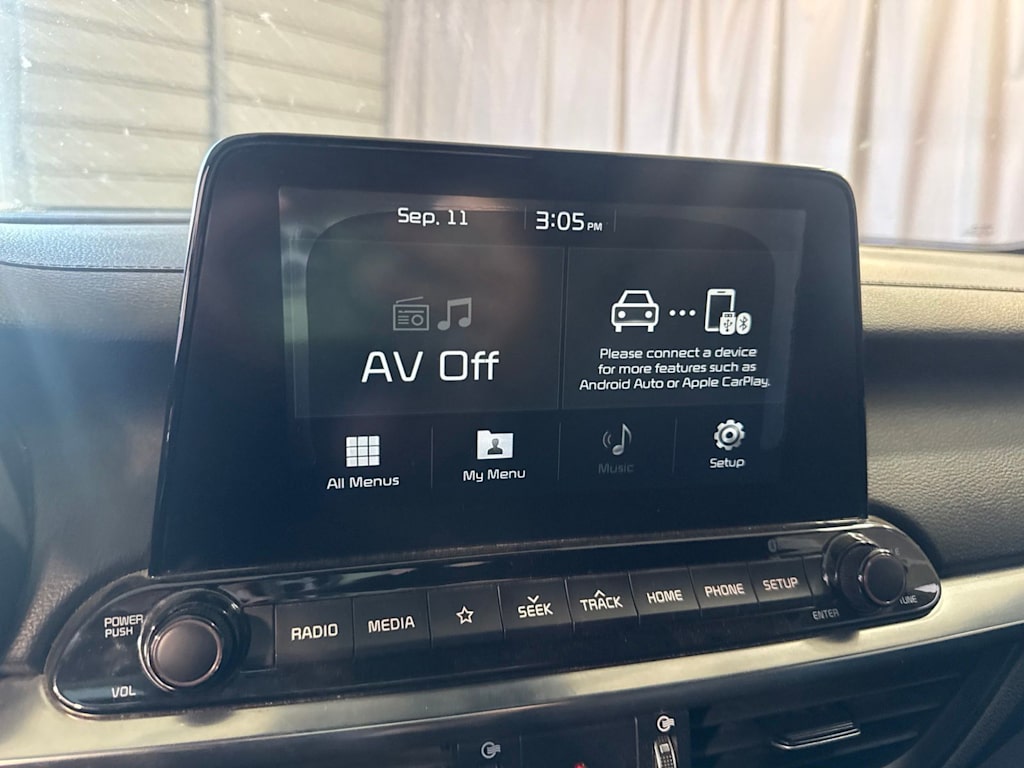 Thumbnail: 2020 Kia Forte - 9
