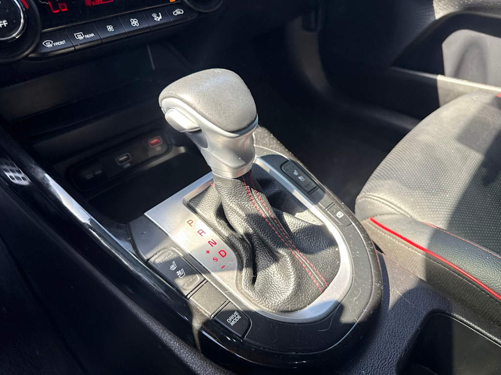 Thumbnail: 2022 Kia Forte - 8