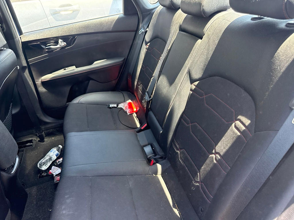 Thumbnail: 2021 Kia Forte - 7