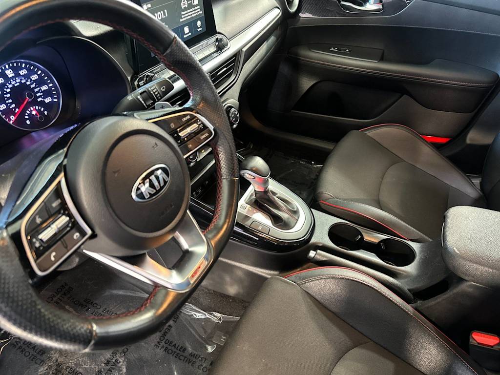 Thumbnail: 2021 Kia Forte - 9