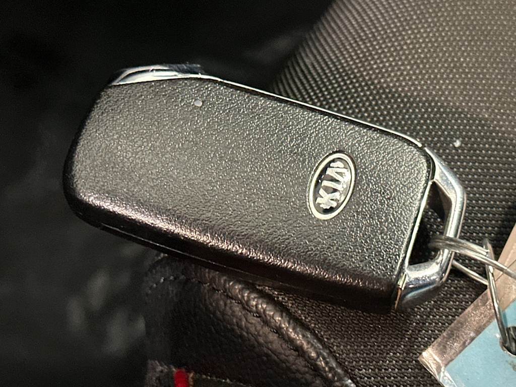 Thumbnail: 2021 Kia Forte - 27