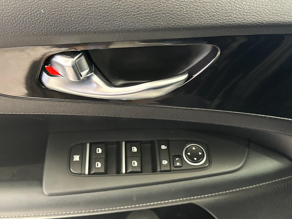 Thumbnail: 2024 Kia Forte - 22