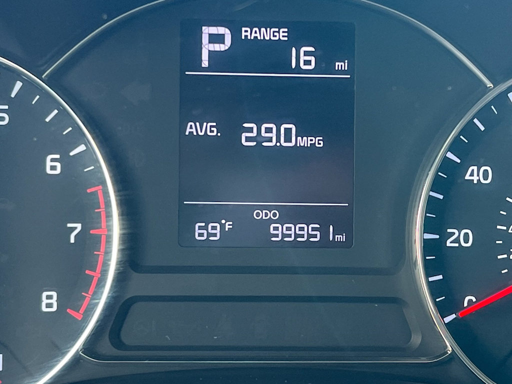 Thumbnail: 2018 Kia Forte - 26