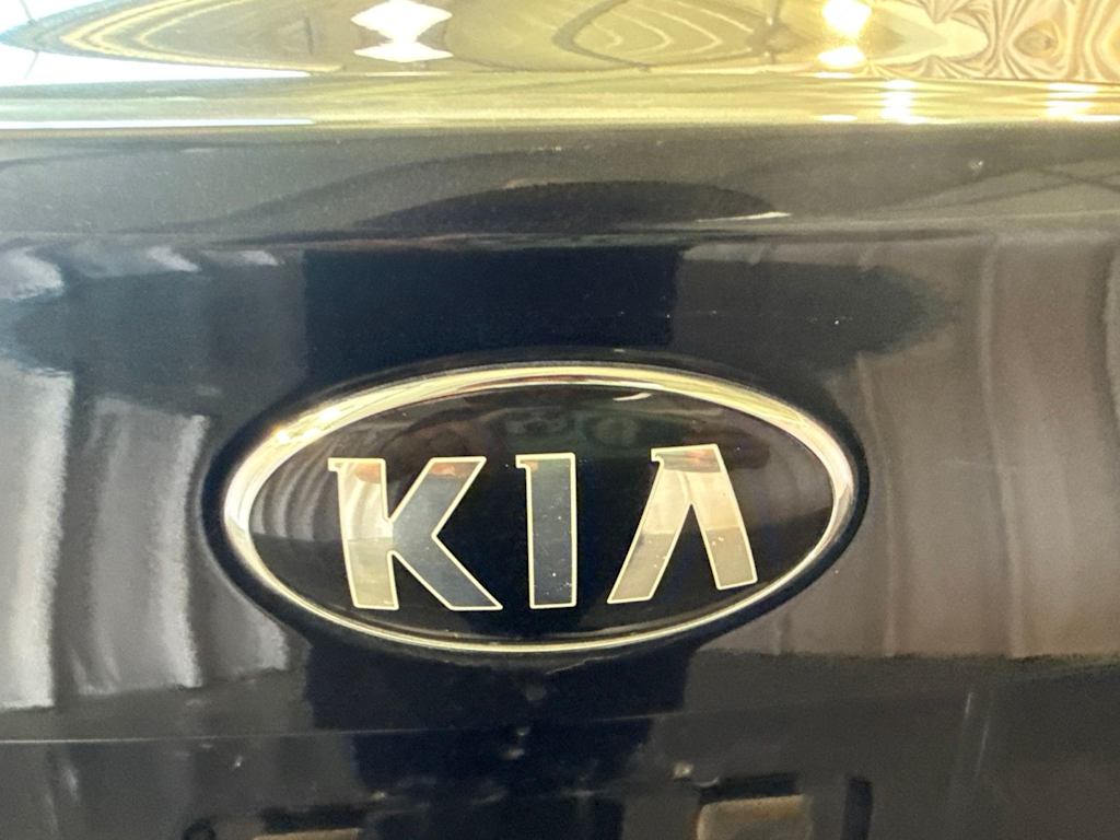 Thumbnail: 2017 Kia Forte - 21