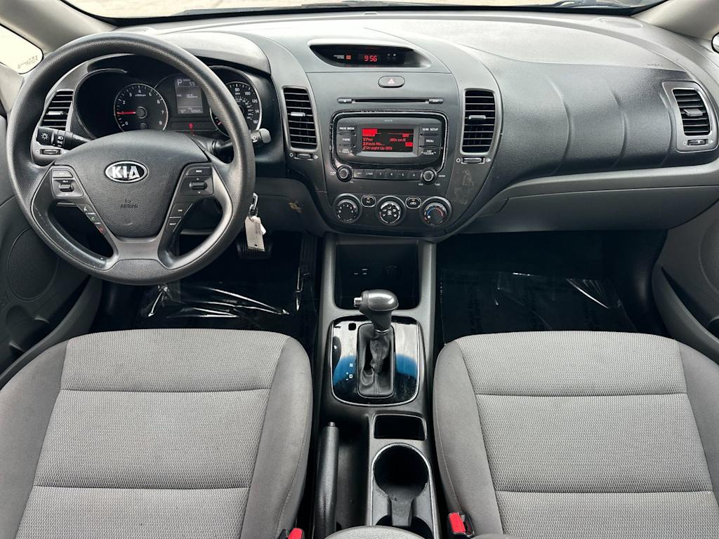 Thumbnail: 2017 Kia Forte - 2