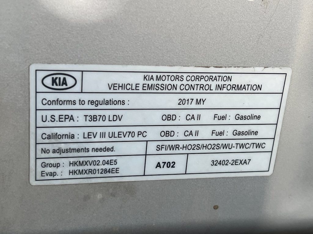 Thumbnail: 2017 Kia Forte - 18