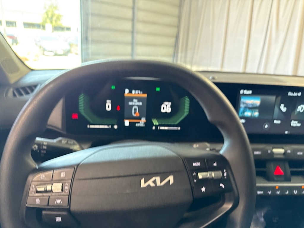 Thumbnail: 2025 Kia K4 - 9
