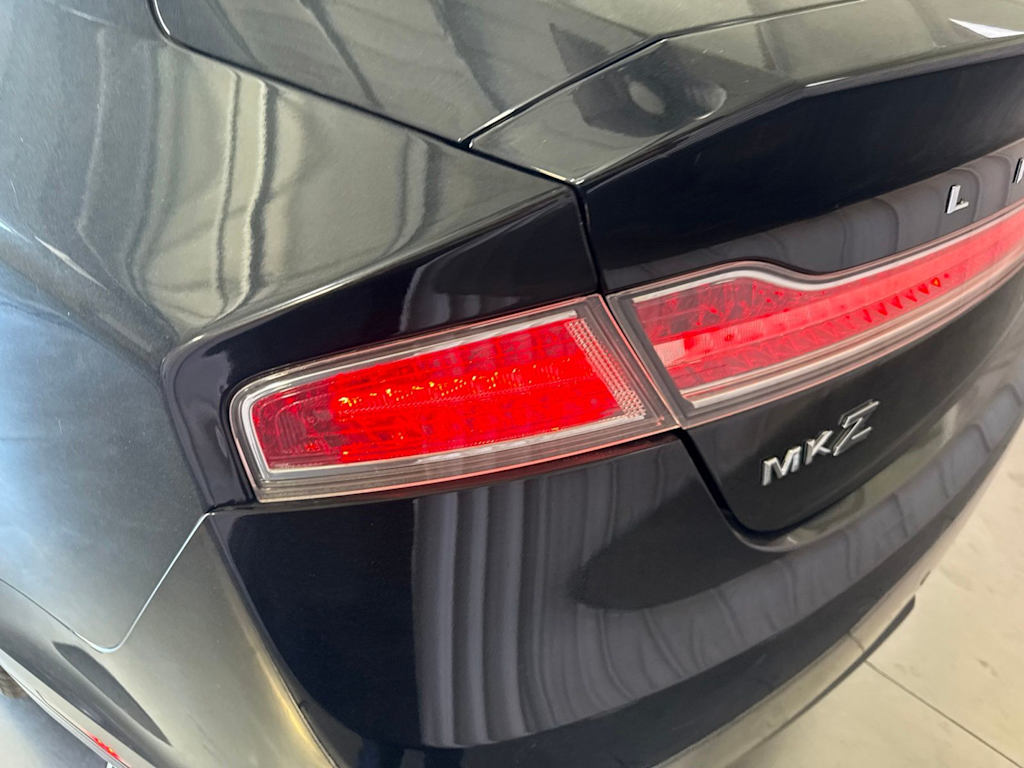 Thumbnail: 2016 Lincoln MKZ - 19