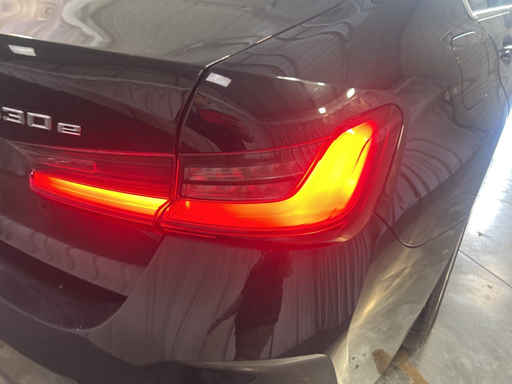 Thumbnail: 2024 BMW 3 Series - 18